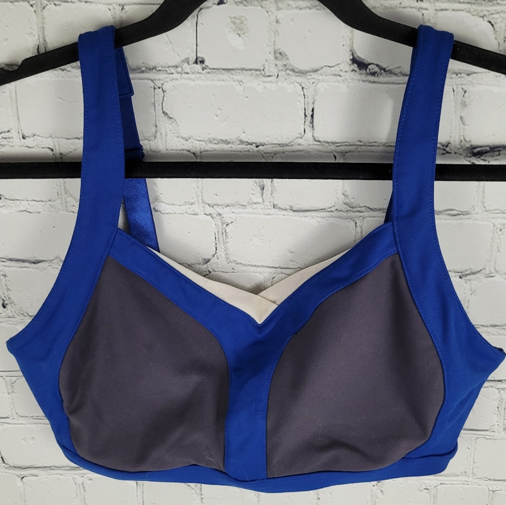 FABLETICS | colour block sports bra
